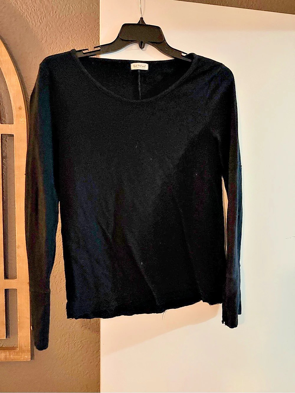 Three Bird Nest Black Long Sleeve Top